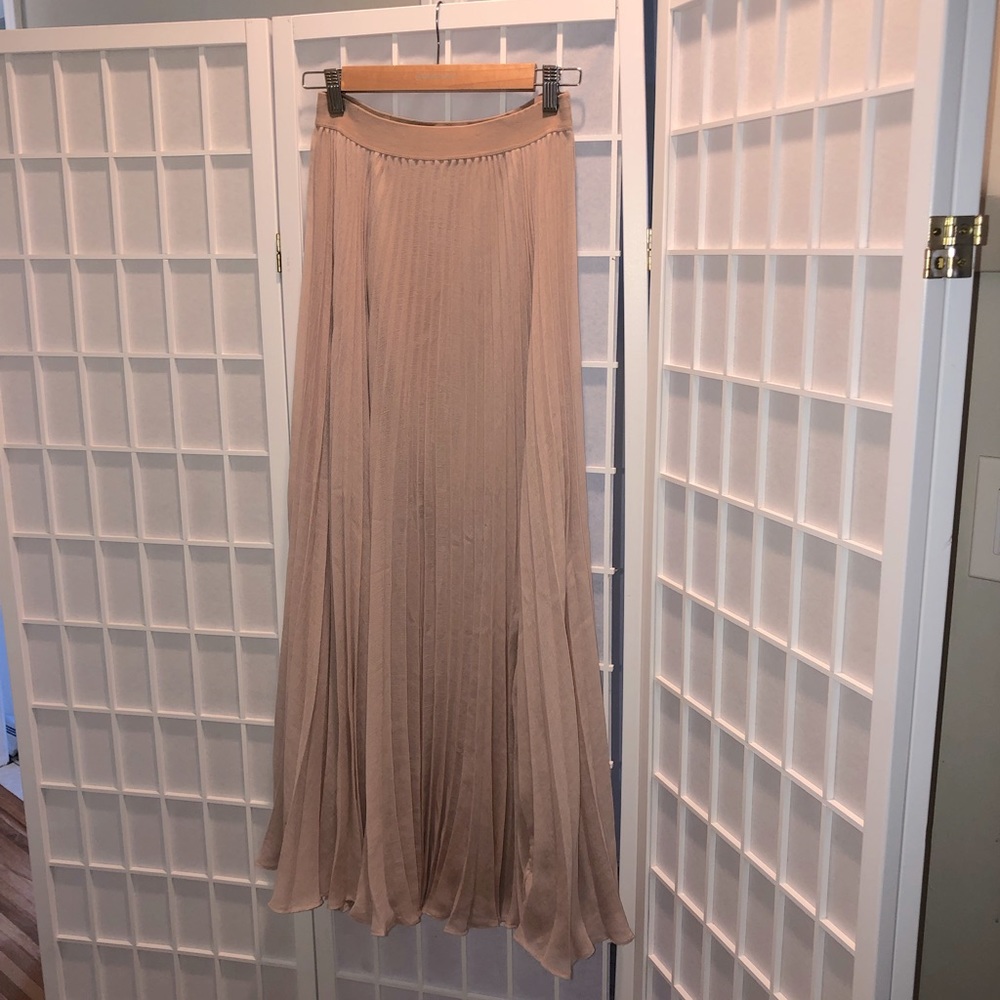 BCBG Maxazria skirt. XXS